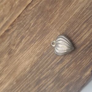 Victorian heart drop pendant